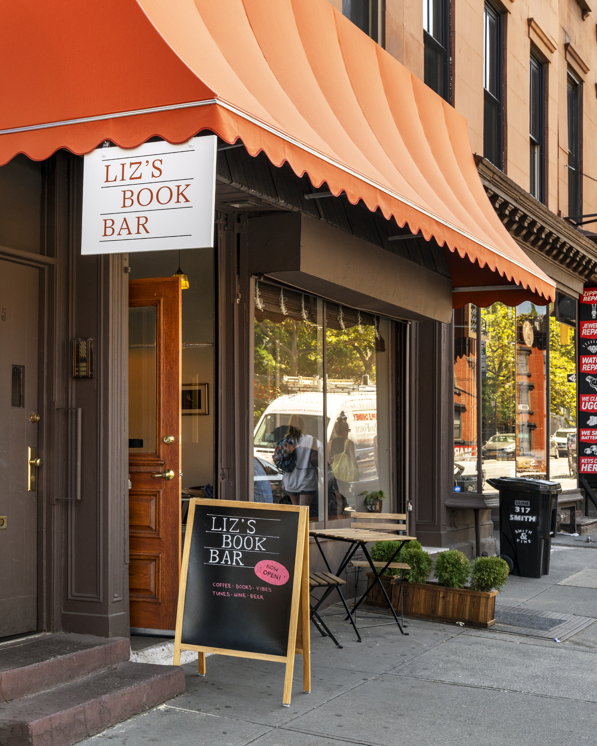 Liz's Book Bar Storefront Credit is Chloé Bell / 363 Bond1